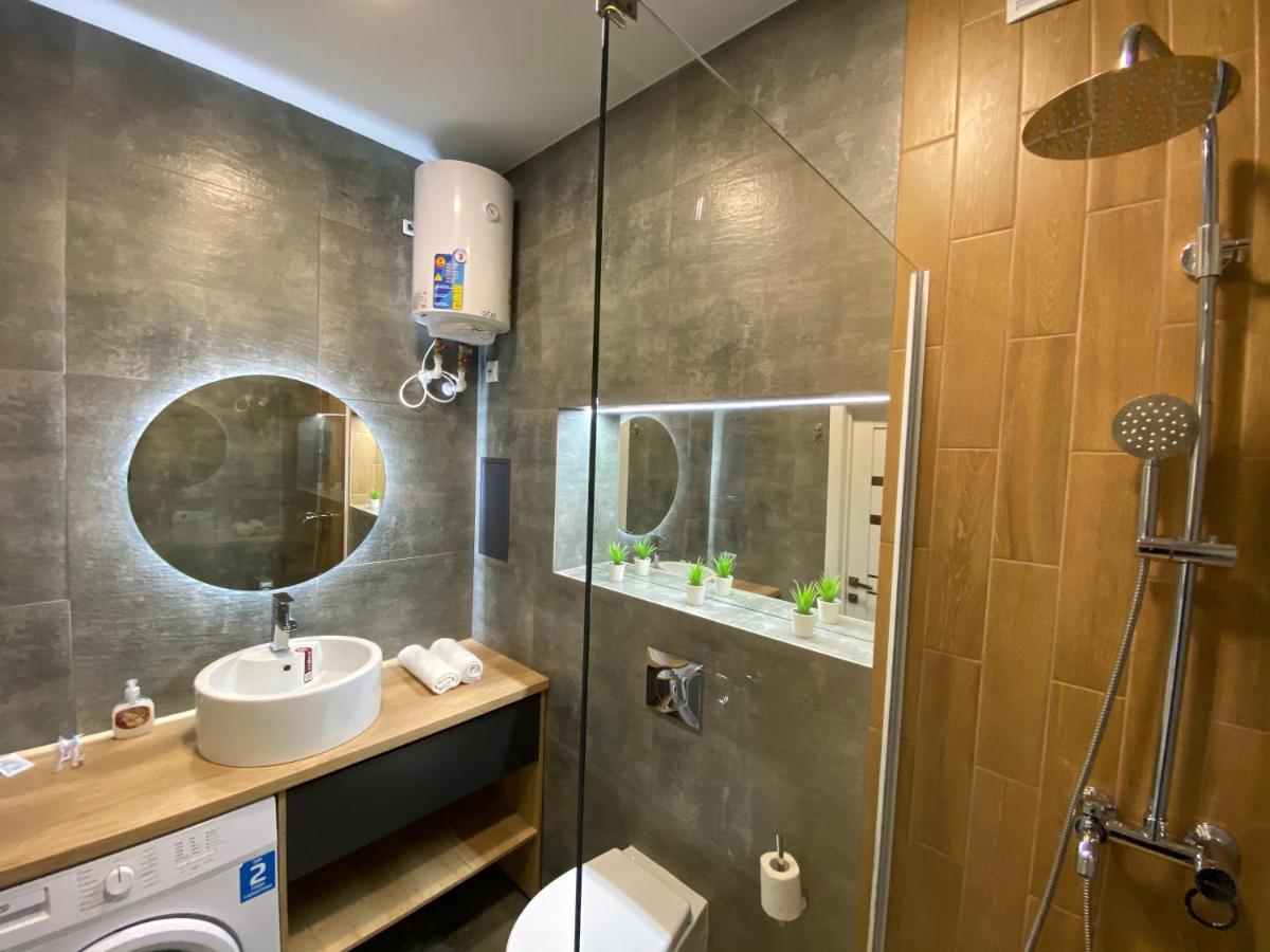 Апартаменты Lux Pavlodar Exterior foto