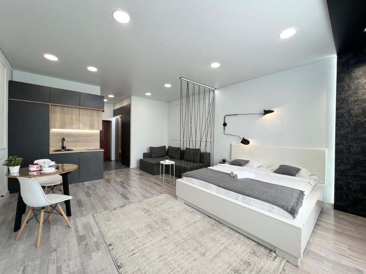 Апартаменты Lux Pavlodar Exterior foto