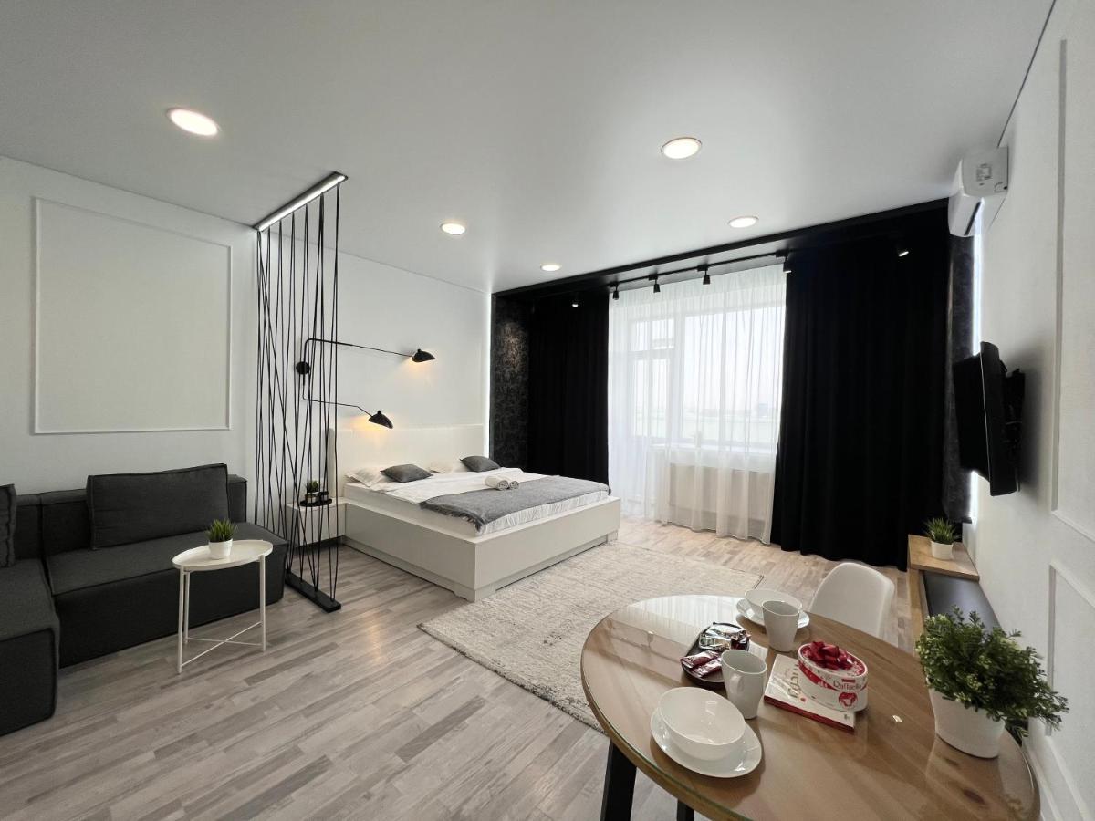 Апартаменты Lux Pavlodar Exterior foto