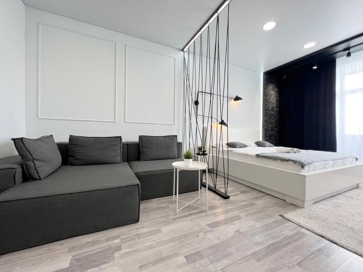 Апартаменты Lux Pavlodar Exterior foto