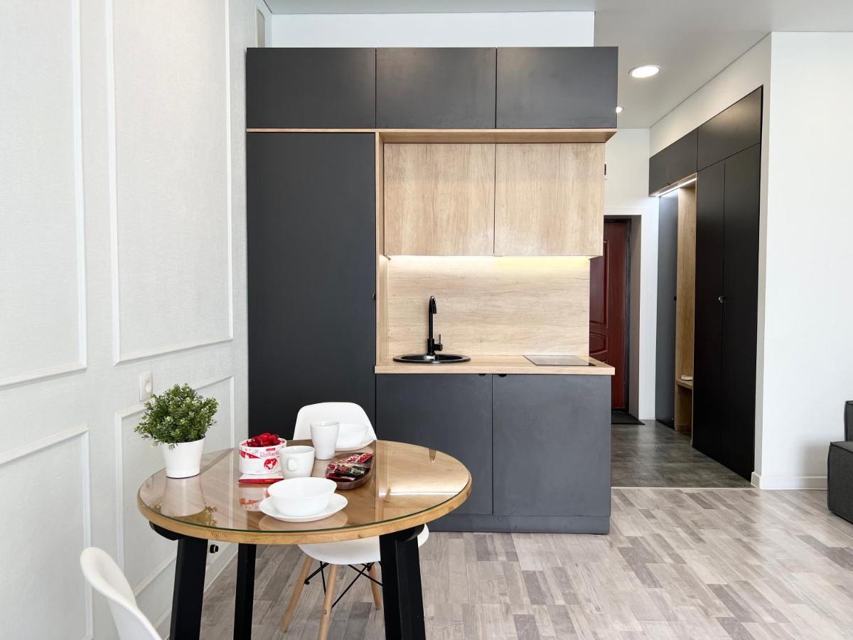 Апартаменты Lux Pavlodar Exterior foto